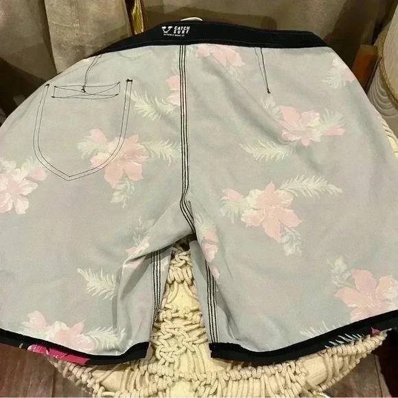Catch Surf Board shorts - Picture 8 of 9
